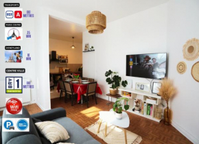 100m Train RER A, 10' Disneyland, 34' Paris centre, Parking x2